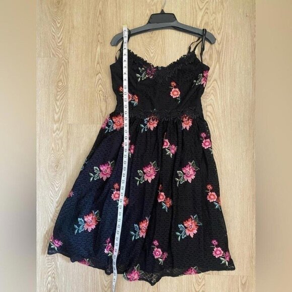 Whimsigoth Midi Dress Black Lace Floral Embroidery Dark Fairy - Picture 12 of 16